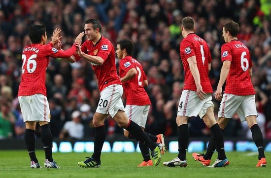 现实总是充 现实总是充