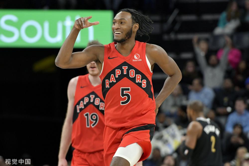 他的到来被 他的到来被